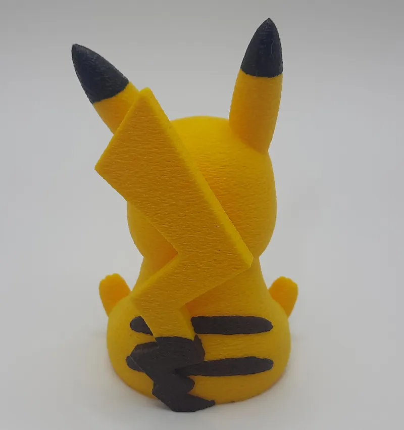 Pikachu  - Atras