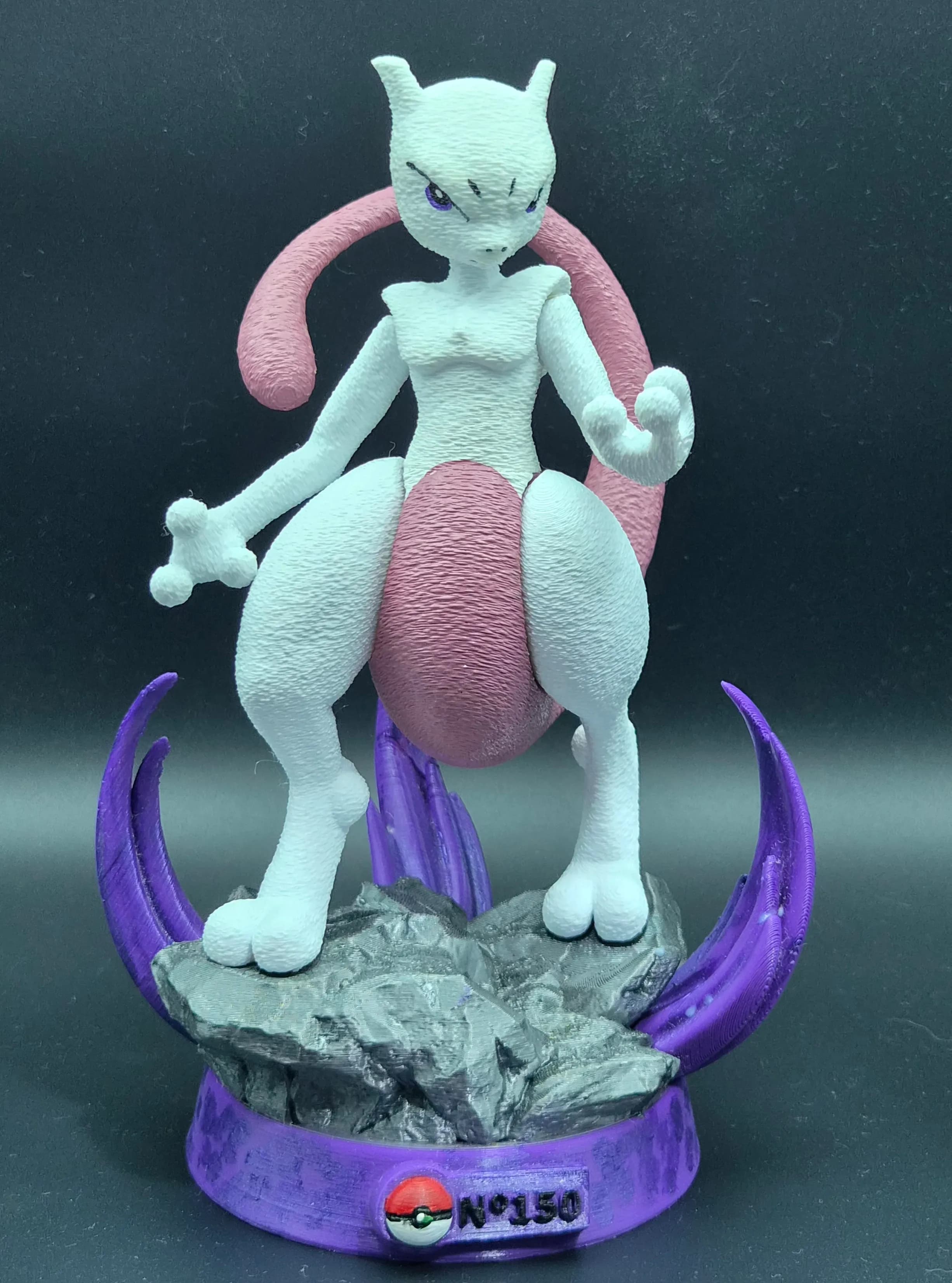 Mewtwo diorama